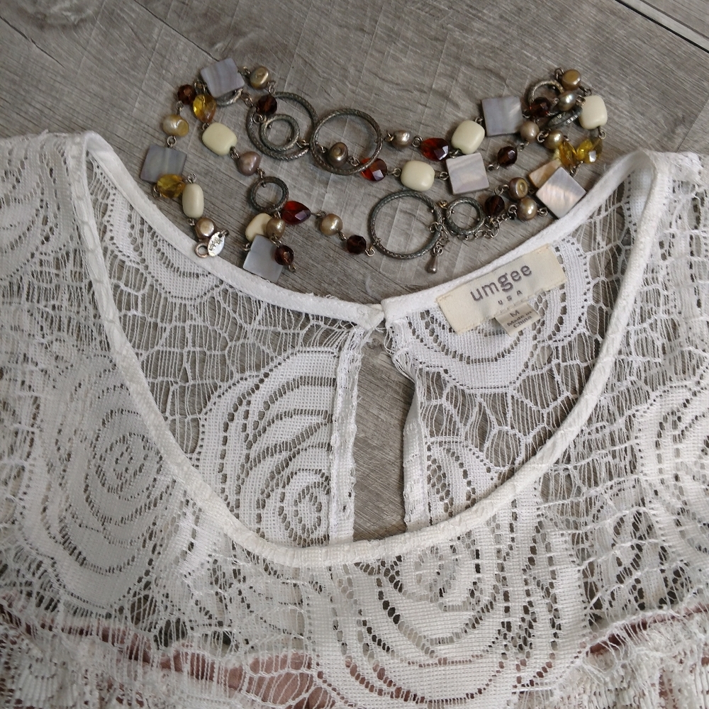 💜Host Pick💜 Umgee White floral lace dress - Picture 5 of 8